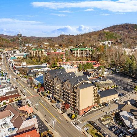 Black Bear Inn & Suites แกตลิงเบิร์ก ภายนอก รูปภาพ